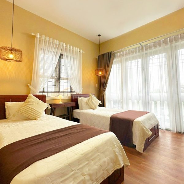 Deluxe Twin Room With Balcony